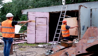 Демонтаж гаражей в Хабаровске, цена от 1756 руб. – услуги под ключ от 2Землекопа-Хбр